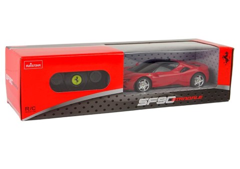 Auto R/C Ferrari SF90 Rastar 1:14 Czerwone Pilot Auto R/C Ferrari SF90 Rastar 1:14 Czerwone Pilot