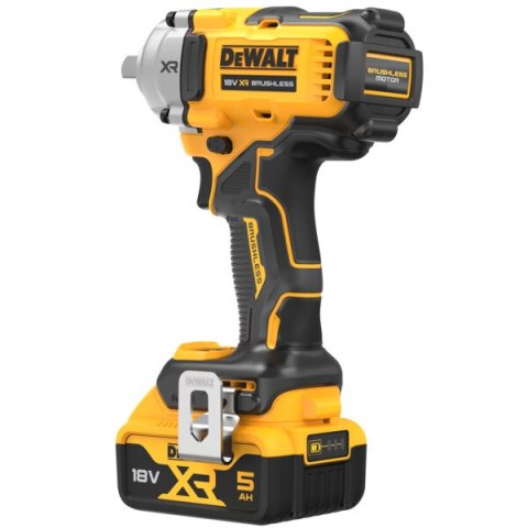 AKUMULATOROWY KLUCZ UDAROWY 1/2' XR 18V 2*5.0 AH AKUMULATOROWY KLUCZ UDAROWY 1/2' XR 18V 2*5.0 AH