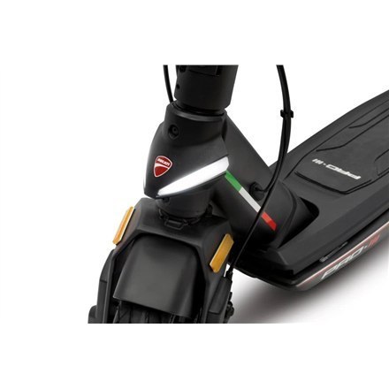 Hulajnoga elektryczna marki Ducati PRO-III z kierunkowskazami, 350 W, 10", 25 km/h, czarna Hulajnoga elektryczna marki Ducati PRO-III z kierunkowskazami, 350 W, 10", 25 km/h, czarna
