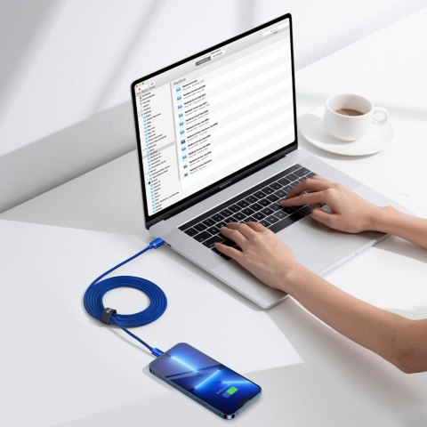 Kabel przewód do szybkiego ładowania i transferu danych USB-C Iphone Lightning 20W 2m niebieski Kabel przewód do szybkiego ładowania i transferu danych USB-C Iphone Lightning 20W 2m niebieski