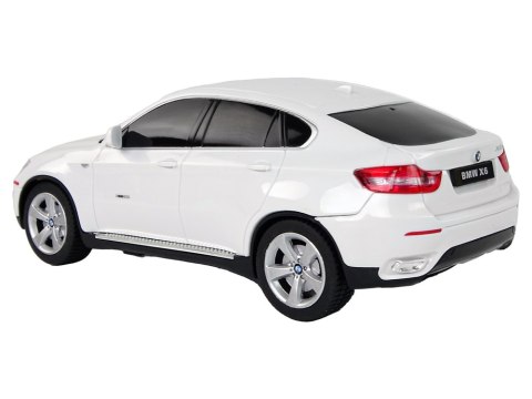 Auto R/C Bmw X6 1:24 Rastar Białe Auto R/C Bmw X6 1:24 Rastar Białe