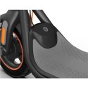Ninebot Kickscooter F65I napędzany przez Segway