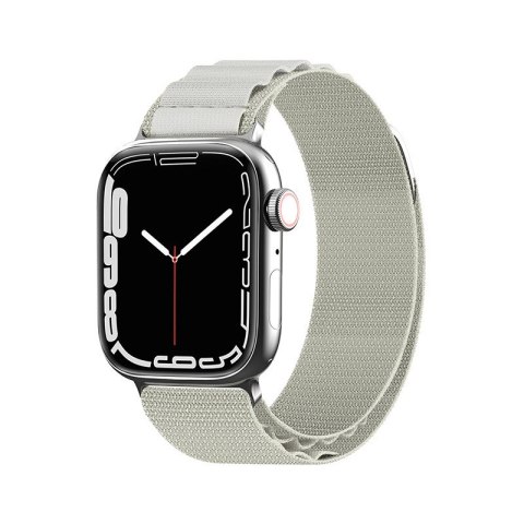 Pasek ze stalową sprzączką Alpine do Apple Watch 42 / 44 / 45 / 49 mm srebrny Pasek ze stalową sprzączką Alpine do Apple Watch 42 / 44 / 45 / 49 mm srebrny