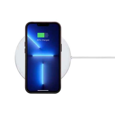 Skórzane etui iPhone 14 Pro magnetyczne z MagSafe Oil Wax Premium Leather Case ciemny brąz Skórzane etui iPhone 14 Pro magnetyczne z MagSafe Oil Wax Premium Leather Case ciemny brąz
