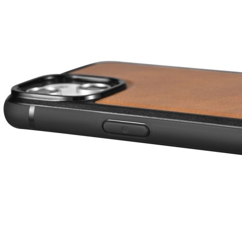 Etui pokryte naturalną skórą do iPhone 14 Pro Max Leather Oil Wax jasny brąz Etui pokryte naturalną skórą do iPhone 14 Pro Max Leather Oil Wax jasny brąz