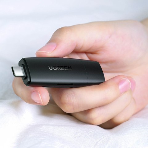 Adapter 2 wtyczki USB-A i USB-C czytnik kart SD i micro SD czarny Adapter 2 wtyczki USB-A i USB-C czytnik kart SD i micro SD czarny