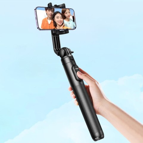 Selfie stick kijek teleskopowy do telefonu ze stojakiem i pilotem Bluetooth 1.5m czarny Selfie stick kijek teleskopowy do telefonu ze stojakiem i pilotem Bluetooth 1.5m czarny