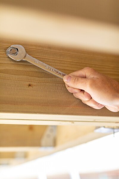 KLUCZ PŁASKO-OCZKOWY Z GRZECHOTKĄ 8MM