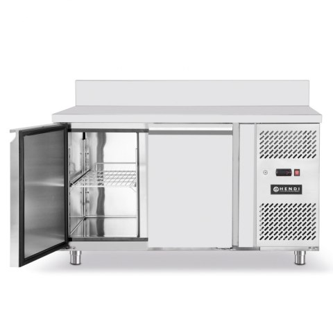 Stół chłodniczy Profi Line z blatem roboczym szer. 136cm -2/+8C - Hendi 232040 Stół chłodniczy Profi Line z blatem roboczym szer. 136cm -2/+8C - Hendi 232040