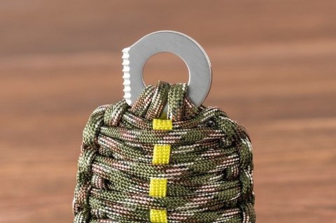 Survivalowy granat - ARMY GREEN Survivalowy granat - ARMY GREEN