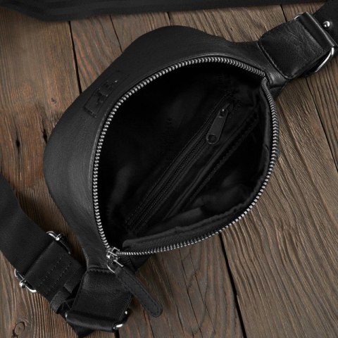 SASZETKA DAMSKA SKÓRZANA NERKA CZARNA PAOLO PERUZZI T-97-BL