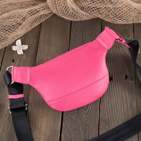 SASZETKA DAMSKA SKÓRZANA NERKA RÓŻOWA PAOLO PERUZZI T-97-PI