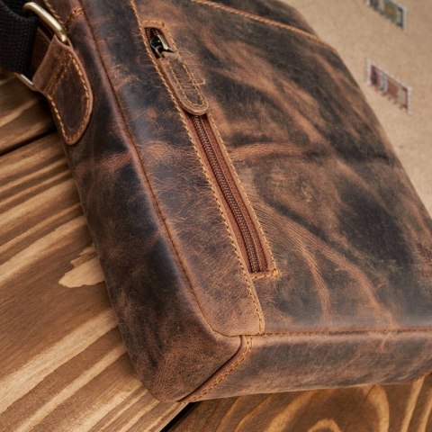 Saszetka męska skórzana na ramię brązowa vintage Paolo Peruzzi T-119-HBR Saszetka męska skórzana na ramię brązowa vintage Paolo Peruzzi T-119-HBR