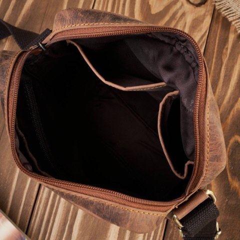 Saszetka męska skórzana na ramię brązowa vintage Paolo Peruzzi T-119-HBR Saszetka męska skórzana na ramię brązowa vintage Paolo Peruzzi T-119-HBR