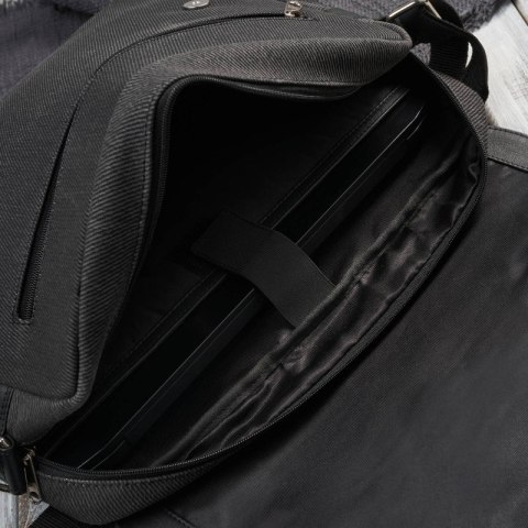 Torba męska na ramię na laptopa ze skóry naturalnej i canvasu czarna Paolo Peruzzi AY-02-BL Torba męska na ramię na laptopa ze skóry naturalnej i canvasu czarna Paolo Peruzzi AY-02-BL