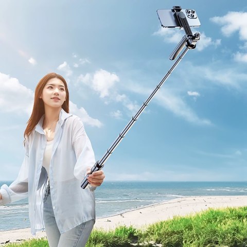 Selfie stick teleskopowy z pilotem statyw na telefon 1.75m aluminium - czarny Selfie stick teleskopowy z pilotem statyw na telefon 1.75m aluminium - czarny