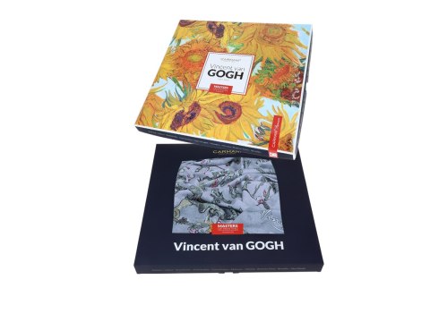 Chusta - V. van Gogh, Kwitnący Migdałowiec, srebrny (CARMANI) Chusta - V. van Gogh, Kwitnący Migdałowiec, srebrny (CARMANI)