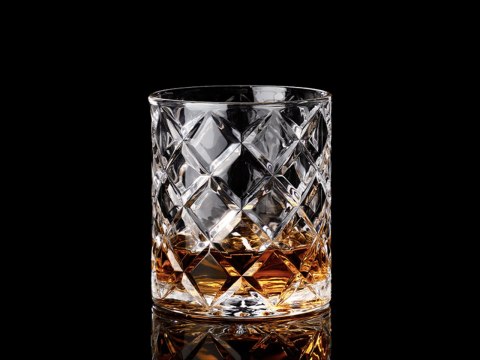 Zestaw 4 szklanek do whisky Zestaw 4 szklanek do whisky