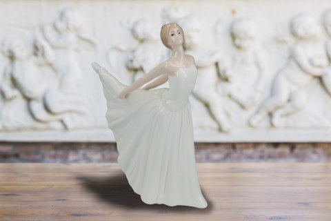 Figurka - baletnica Figurka - baletnica