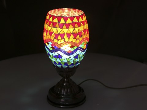 Lampa stołowa - klosz pojedynczy, wielokolorowy Lampa stołowa - klosz pojedynczy, wielokolorowy