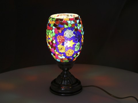 Lampa stołowa - klosz pojedynczy, wielokolorowy Lampa stołowa - klosz pojedynczy, wielokolorowy