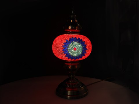 Lampa stołowa - klosz pojedynczy, wielokolorowy Lampa stołowa - klosz pojedynczy, wielokolorowy