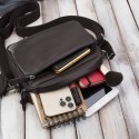 Torebka damska listonoszka skórzana z etui na klucze i drobiazgi brązowa Paolo Peruzzi E-34-BR