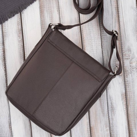 Listonoszka męska na ramię vintage retro ze skóry naturalnej brązowa Paolo Peruzzi E-32-BR Listonoszka męska na ramię vintage retro ze skóry naturalnej brązowa Paolo Peruzzi E-32-BR