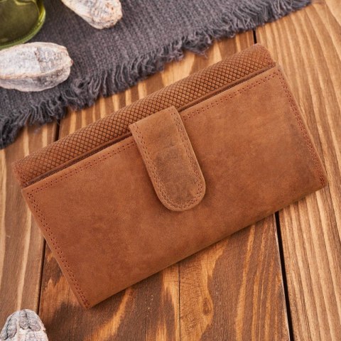 Skórzana torba męska na laptopa wytrzymała pojemna brązowa vintage Paolo Peruzzi T-106-HBR Skórzana torba męska na laptopa wytrzymała pojemna brązowa vintage Paolo Peruzzi T-106-HBR