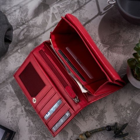 Zestaw prezentowy dla niej portfel damski w kwiaty T-45 i skórzane etui na karty T-151 Paolo Peruzzi ZUP-144-RD Zestaw prezentowy dla niej portfel damski w kwiaty T-45 i skórzane etui na karty T-151 Paolo Peruzzi ZUP-144-RD