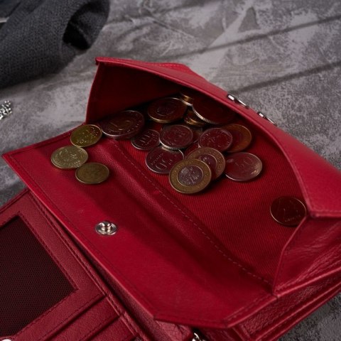 Zestaw prezentowy dla niej portfel damski w kwiaty T-45 i skórzane etui na karty T-151 Paolo Peruzzi ZUP-144-RD Zestaw prezentowy dla niej portfel damski w kwiaty T-45 i skórzane etui na karty T-151 Paolo Peruzzi ZUP-144-RD