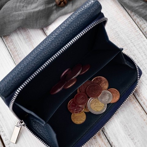 Zestaw prezentowy dla niej portfel damski skórzany T-138 i etui na karty T-151 Paolo Peruzzi ZUP-145-DB Zestaw prezentowy dla niej portfel damski skórzany T-138 i etui na karty T-151 Paolo Peruzzi ZUP-145-DB
