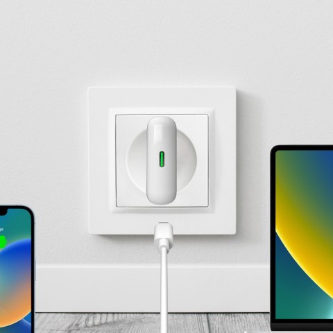 Ładowarka sieciowa USB-C GaN 30W - biała Ładowarka sieciowa USB-C GaN 30W - biała