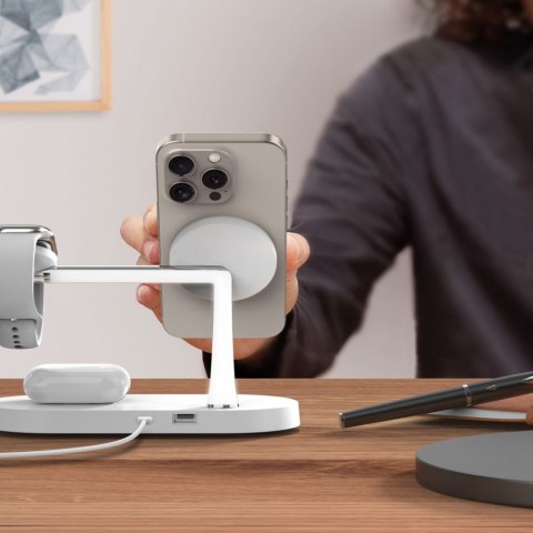 3w1Ładowarka indukcyjna na smartfon słuchawki smartwatch z MagSafe - biała 3w1Ładowarka indukcyjna na smartfon słuchawki smartwatch z MagSafe - biała
