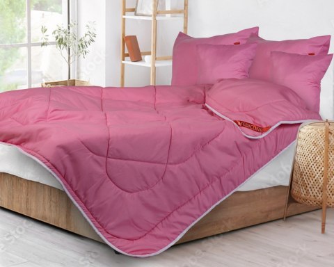 Kołdra 200x220 cm wełna owcza + silikon Kołdra 200x220 cm wełna owcza + silikon