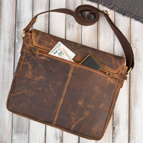 Męska brązowa torba na ramie ze skóry naturalnej vintage Paolo Peruzzi T-147-HBR Męska brązowa torba na ramie ze skóry naturalnej vintage Paolo Peruzzi T-147-HBR
