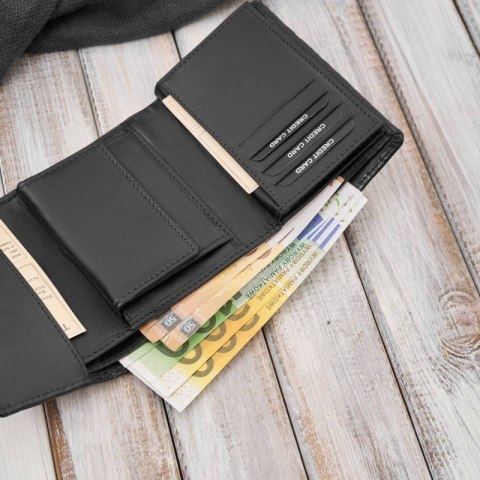 Portfel damski skórzany czarny w orientacji poziomej RFID Paolo Peruzzi AL-15-BL Portfel damski skórzany czarny w orientacji poziomej RFID Paolo Peruzzi AL-15-BL