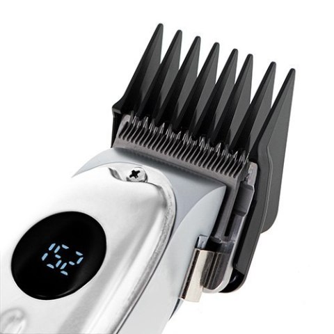 Adler Proffesional Hair clipper AD 2831 Cordless or corded, Number of length steps 6, Silver Adler Proffesional Hair clipper AD 2831 Cordless or corded, Number of length steps 6, Silver