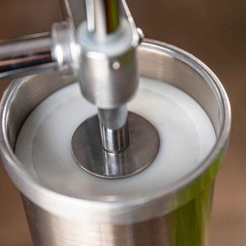 RĘCZNA NADZIEWARKA DO KIEŁBASY 3kg KLAUSBERG KB-7926 PIONOWA