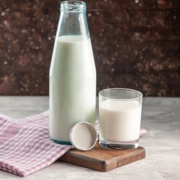 Butelka na Mleko z Zakrętką Szklana Pojemna Uniwersalna Solidna ORION 1 l