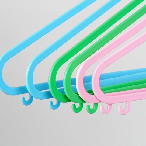 Wieszaki na ubrania dziecięce 29x17 cm 6 szt.