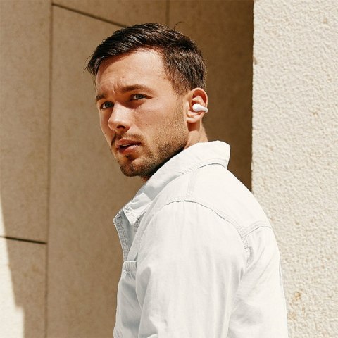 Słuchawki bezprzewodowe douszne otwarte Bass 15 Clip OWS z kablem USB-C - białe