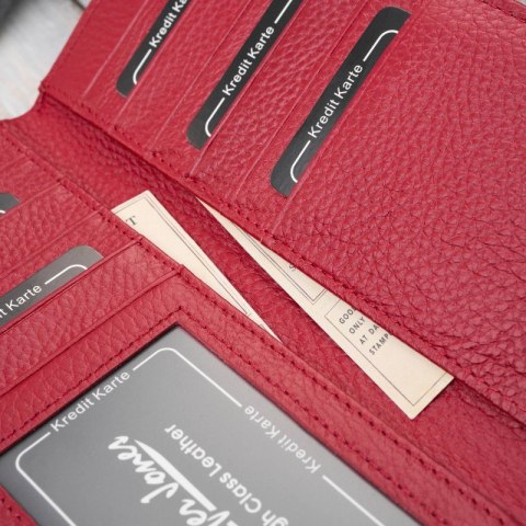 Portfel damski skórzany duży czerwony lakierowany ze wzorem w motyle SP-19-RD