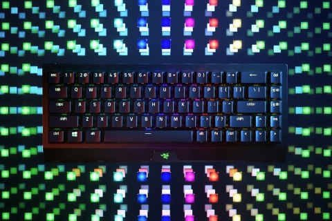Razer BlackWidow V3 Mini HyperSpeed Mechanical Gaming Keyboard, RGB LED light, Nordic, Wireless, Black, Yellow Switch Razer BlackWidow V3 Mini HyperSpeed Mechanical Gaming Keyboard, RGB LED light, Nordic, Wireless, Black, Yellow Switch