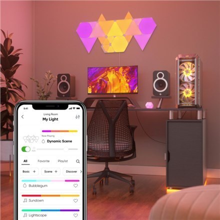 Nanoleaf Shapes Triangles Starter Kit (9 panels) Nanoleaf Shapes Triangles Starter Kit (9 panels)